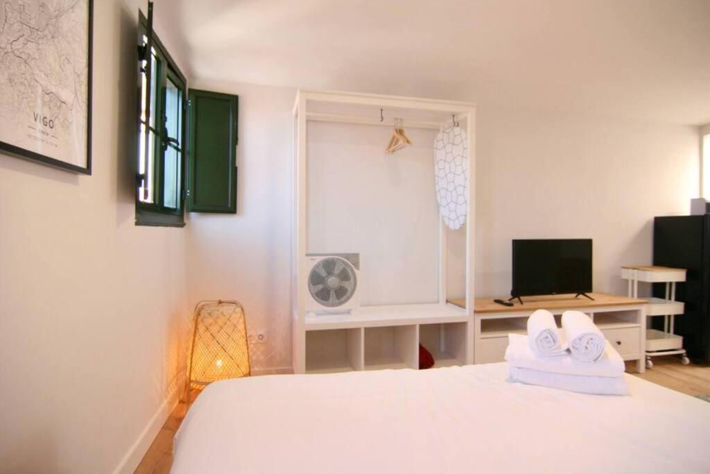 Nuevo, Recien Remodelado: Estudio Para 3 Personas Vigo Bagian luar foto